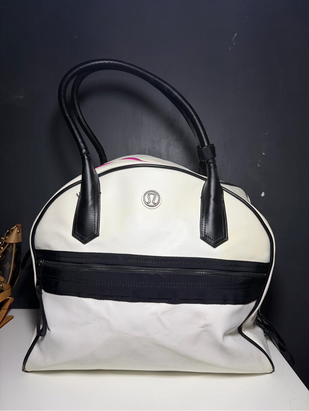 lululemon athletica White and Black Day Out Tote 16L
